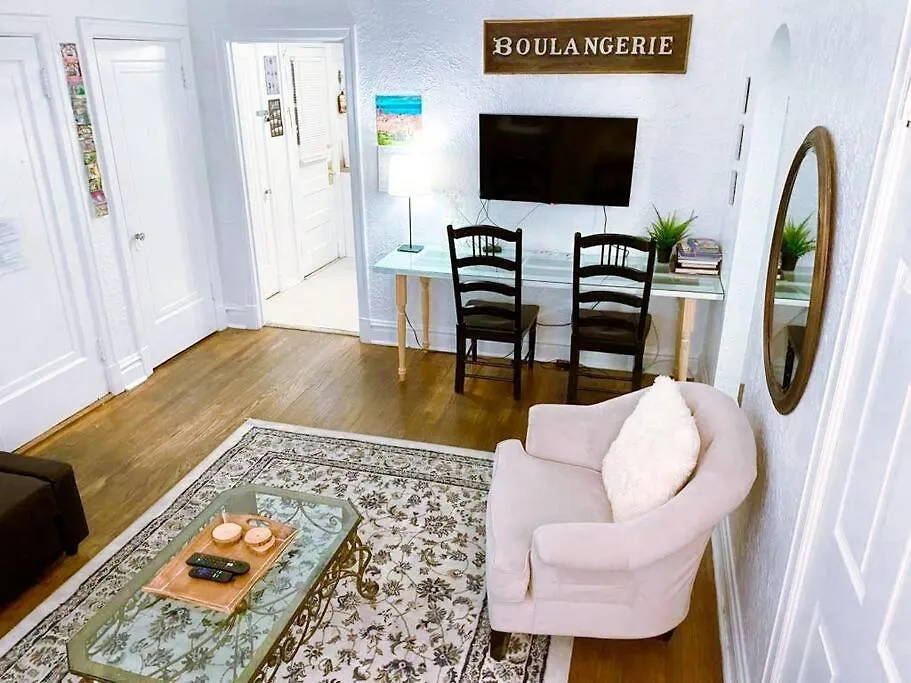 Apartment Walk To Forest Park In Comfort! Saint Louis